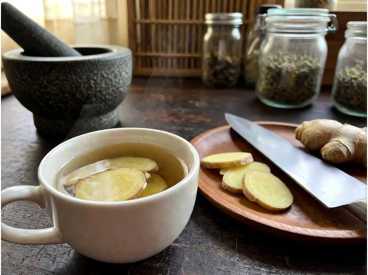 Nelle tisane: aroma della radice fresca contro calore della polvere